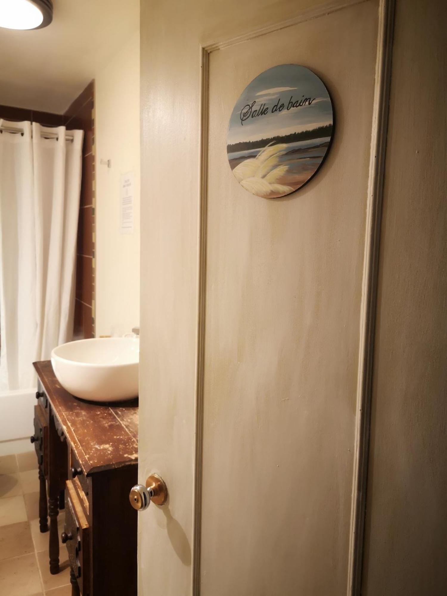 De La Rive De Charlevoix - Familiale Pour Voyageurs De Tous âges Mini-hôtel